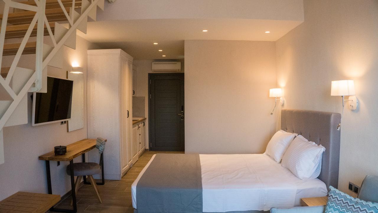 Costa Domus Blue Luxury Apartments 니키티 외부 사진
