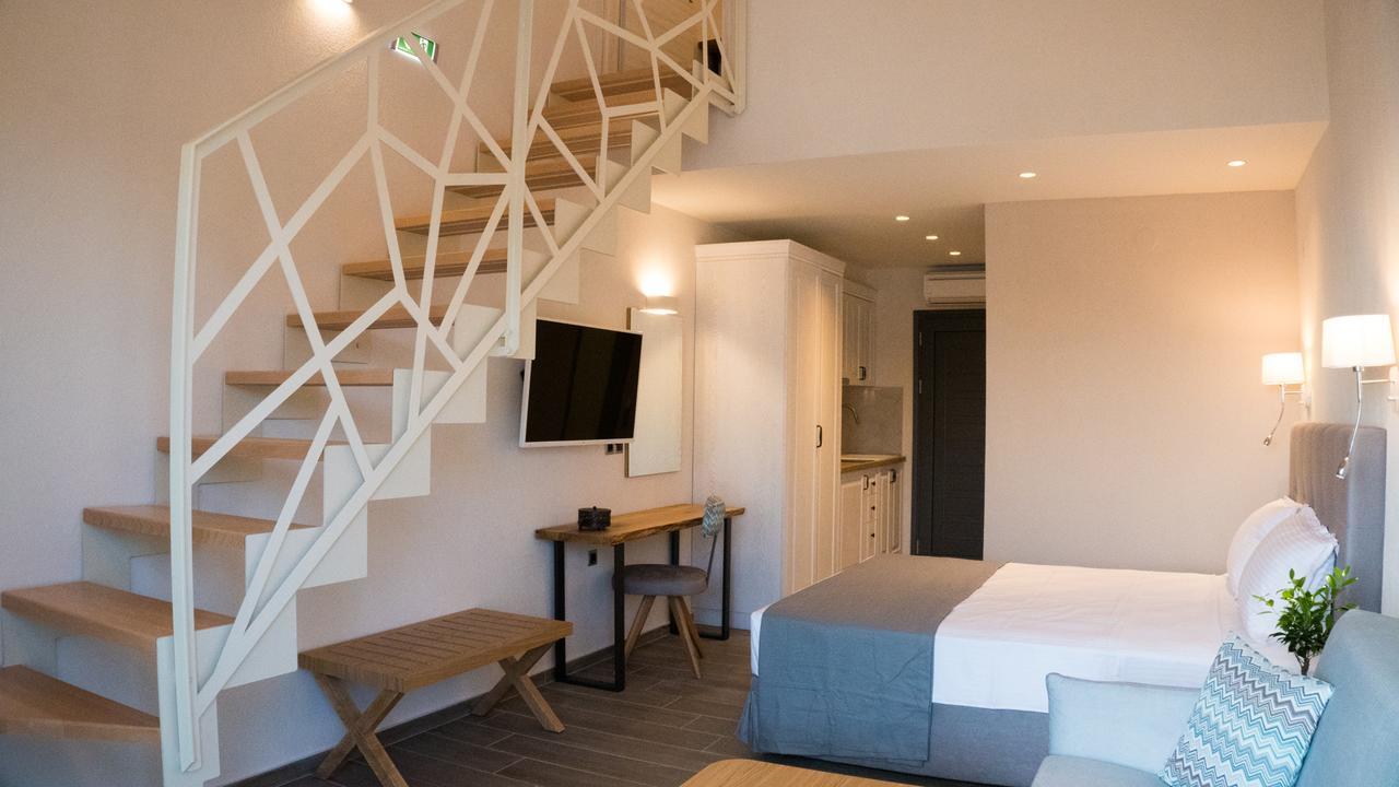 Costa Domus Blue Luxury Apartments 니키티 외부 사진